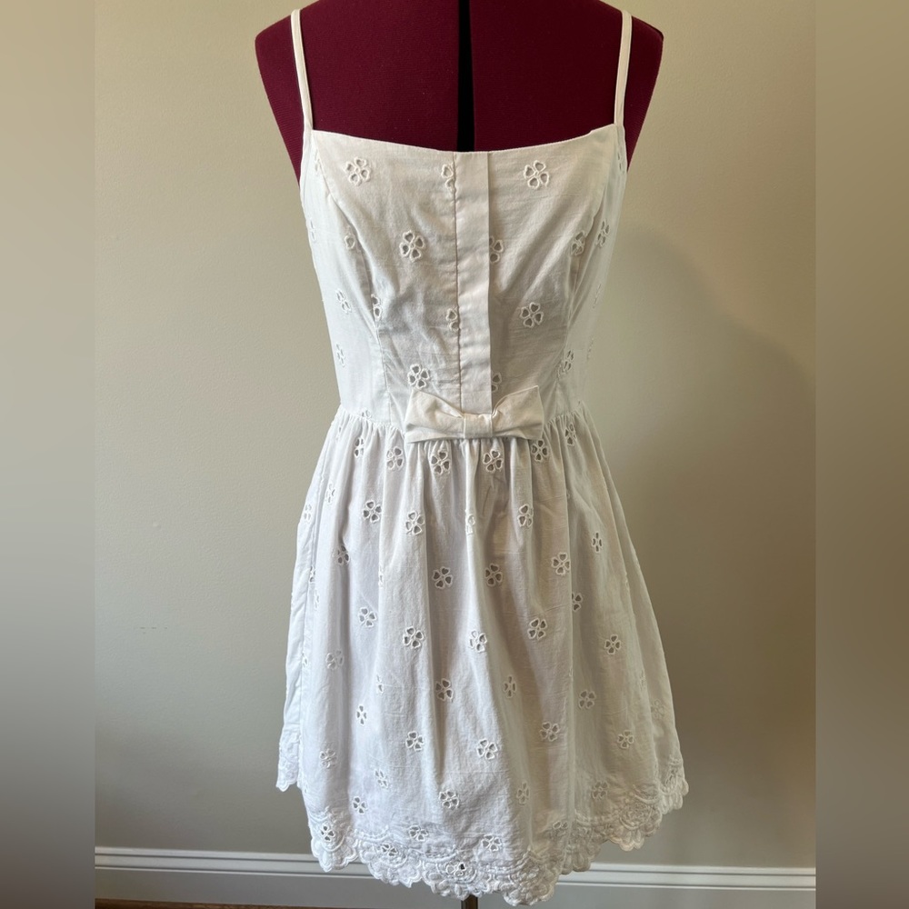 Lilly Pulitzer White Dress (Perfect for Spring & Easter) 🌸🐰